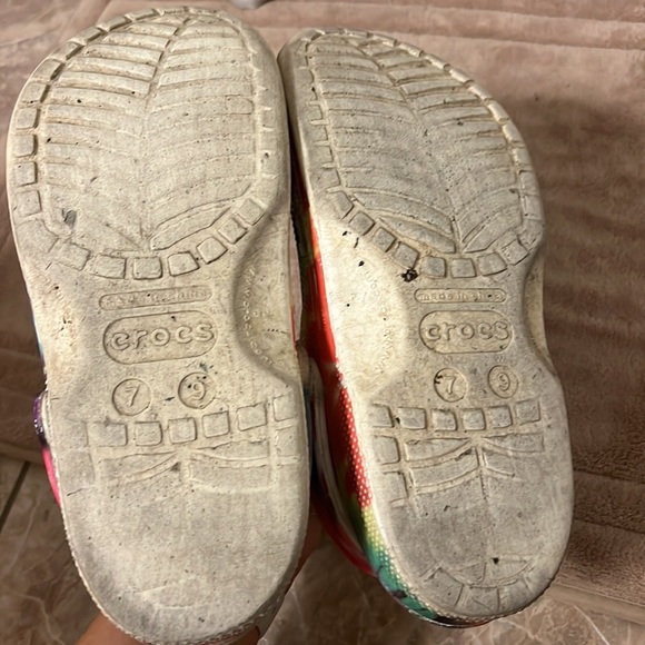 Men’s crocs size 7 - Picture 4 of 4